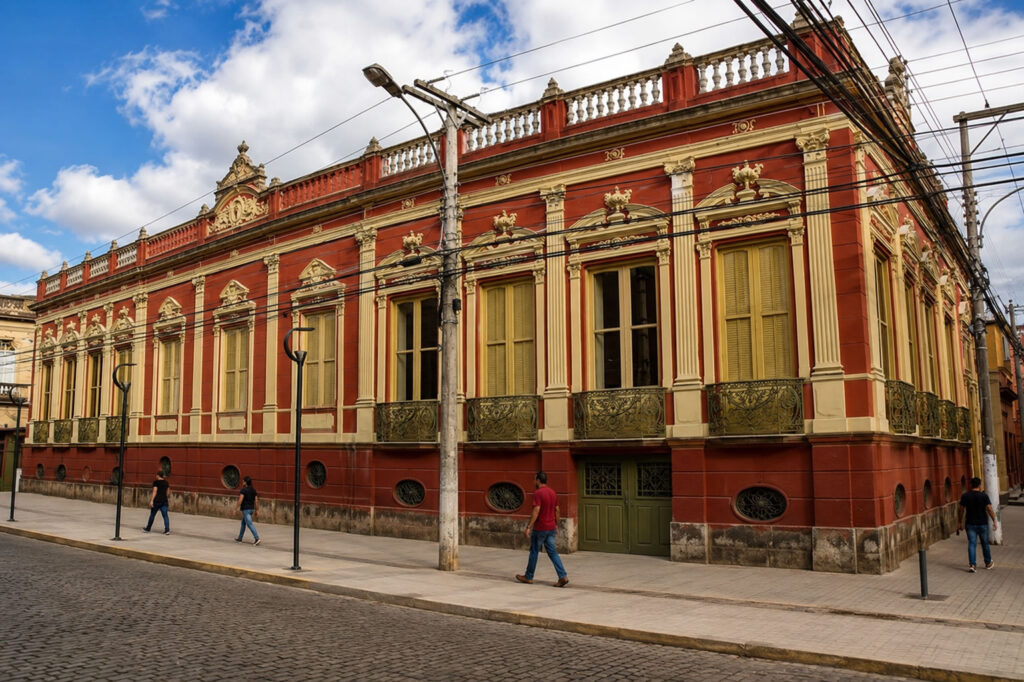 Casarões históricos de Pelotas guardam a memória da riqueza, da arquitetura e das contradições do século XIX