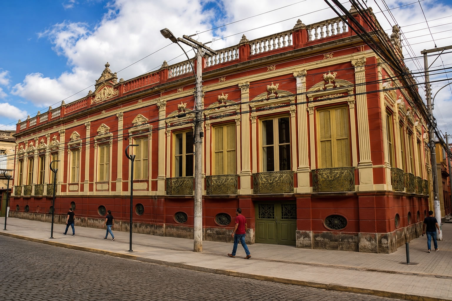 Casarões históricos de Pelotas guardam a memória da riqueza, da arquitetura e das contradições do século XIX