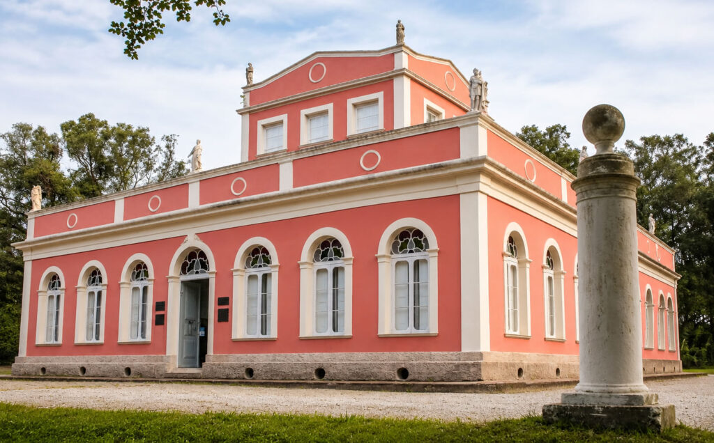 Museu da Baronesa guarda a memória de Pelotas entre jardins, objetos e histórias ainda em reconstrução